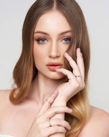 VLADA .